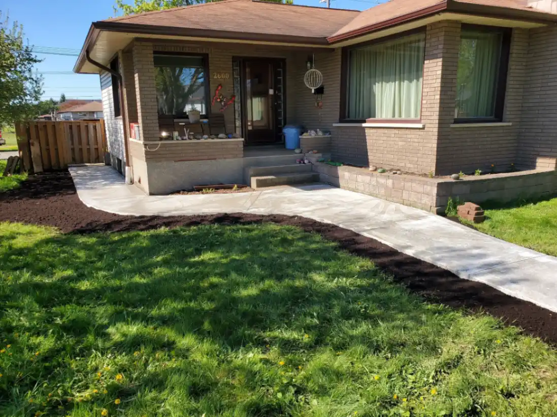Concrete pouring and finishing project in Thunder Bay